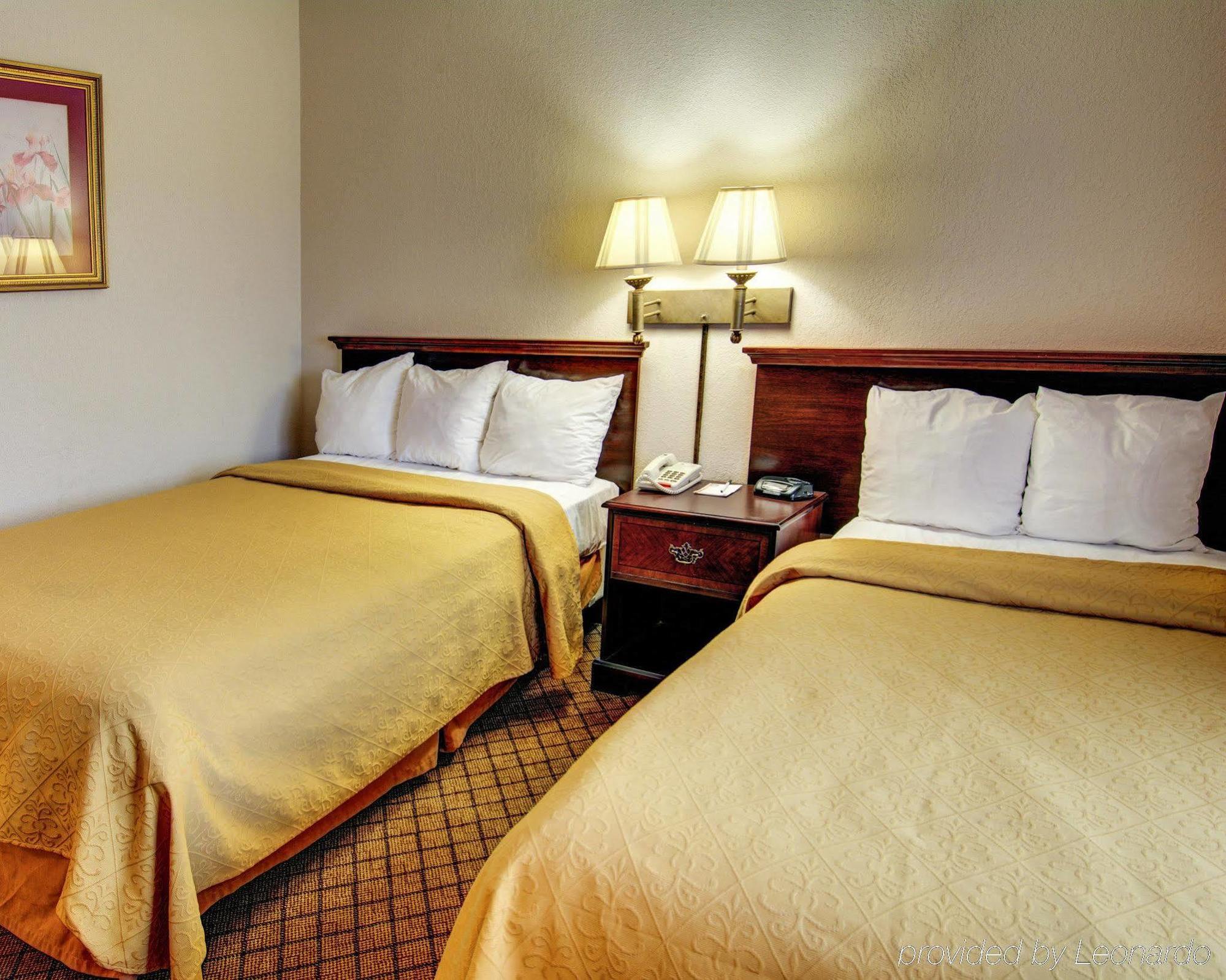 Quality Inn & Suites حديقة كوليدج المظهر الخارجي الصورة